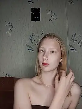 Tanya Savel online show from May 2026 01:02:02 AM