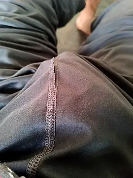 rahul2222 online show from April 2026 09:46:02 AM