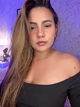 Snapshot of Brenda_Brm chatting on April 2026 07:07:02 PM Brenda Brm online show from April 2026 07:07:02 PM