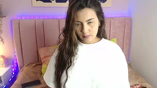 Snapshot of Brenda_Brm chatting on May 2026 01:38:02 PM Brenda Brm online show from May 2026 01:38:02 PM