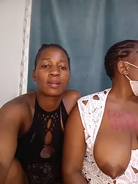 DimpleQueen 01 online show from May 2026 01:10:02 PM