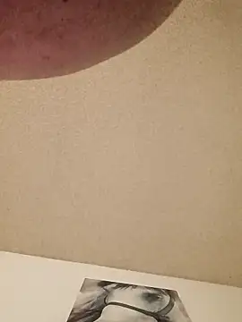 illdoitforetty online show from April 2026 09:26:02 PM