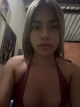 Kimmiebellarie online show from May 2026 12:27:01 AM