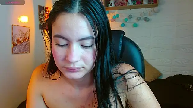 rosaleia  online show from June 2026 04:54:02 AM