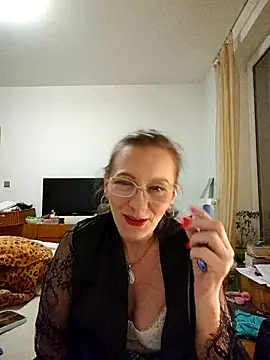 Blond lady czech online show from April 2026 08:22:01 PM