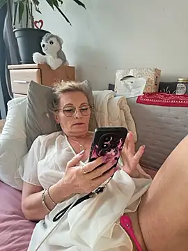 Blond lady czech online show from July 2026 05:28:01 PM