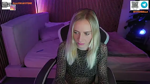 Ella Mysterie online show from May 2026 08:36:02 PM