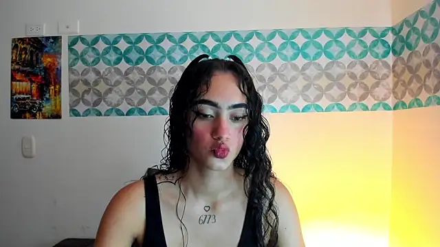 Snapshot of shelsy_d chatting on May 2026 09:55:02 PM shelsy d online show from May 2026 09:55:02 PM