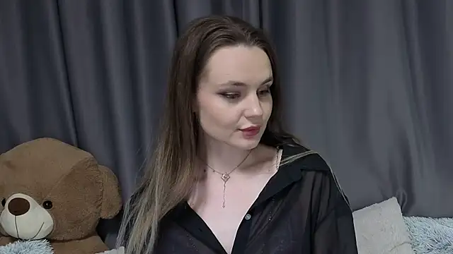 Snapshot of Lovelisse chatting on May 2026 08:27:02 PM Lovelisse online show from May 2026 08:27:02 PM