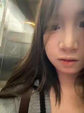 Snapshot of CCi-0329 chatting on April 2026 11:15:01 AM CCi-0329 online show from April 2026 11:15:01 AM