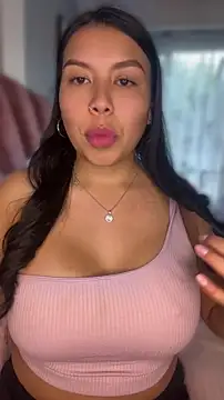 Iam-sophia27 online show from July 2026 06:20:01 PM