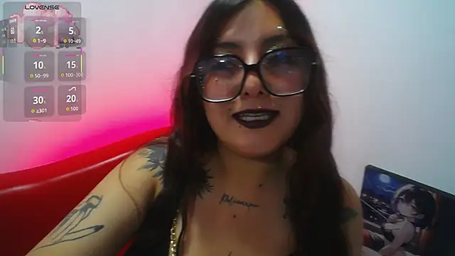 Snapshot of aitana_monteverde chatting on May 2026 07:51:01 PM aitana monteverde online show from May 2026 07:51:01 PM