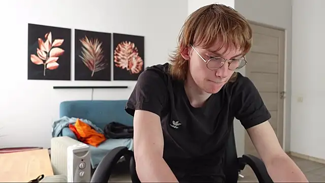 Dave Redmond online show from April 2026 01:57:02 PM