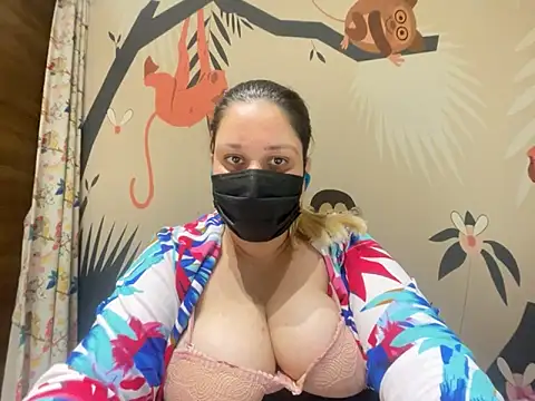 kavyasingh36 online show from May 2026 10:17:01 PM
