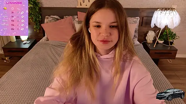 KimEvanss online show from May 2026 05:13:02 AM