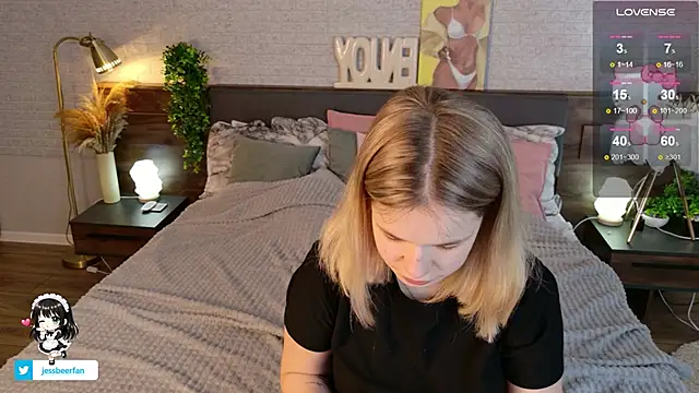 KimEvanss online show from May 2026 05:25:01 AM