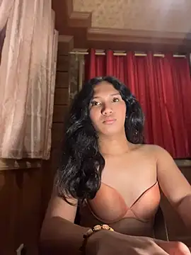 slutty aki online show from July 2026 10:39:01 AM