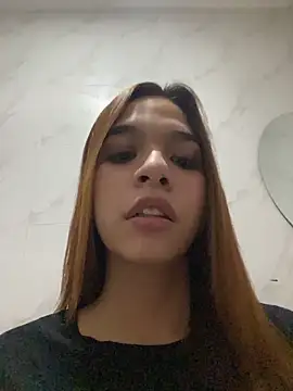 hugecock cali online show from June 2026 02:56:02 PM