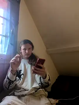 Snapshot of scvndi33 chatting on April 2026 02:32:01 PM scvndi33 online show from April 2026 02:32:01 PM