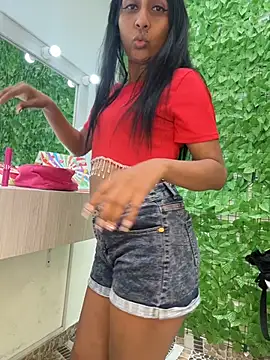 MELIZ QUEEN online show from May 2026 11:51:02 AM