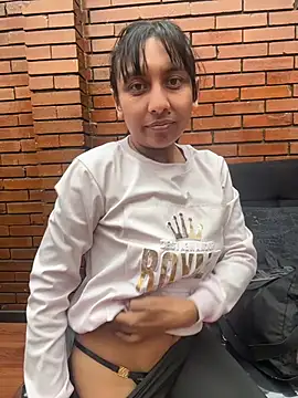 MELIZ QUEEN online show from June 2026 12:26:02 PM