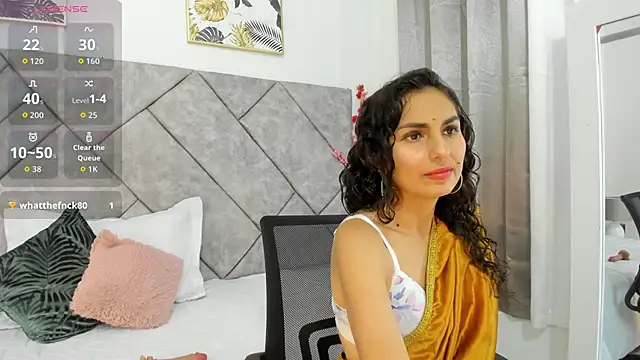 Snapshot of shaliny_ chatting on May 2026 06:45:01 PM shaliny online show from May 2026 06:45:01 PM