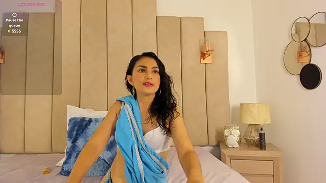 shaliny  online show from July 2026 06:54:02 PM