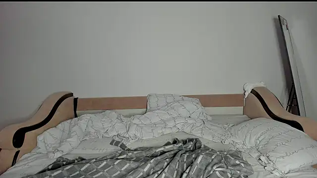 SurfSexCouple1 online show from May 2026 10:06:02 PM