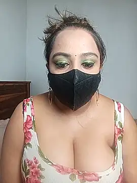 Suger Lips 99 online show from June 2026 04:48:01 PM