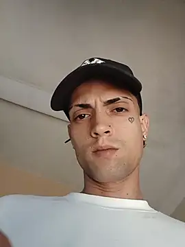 CubaxxxPeneGrande online show from April 2026 07:33:02 PM