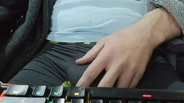 DrazTrey online show from April 2026 08:58:02 PM