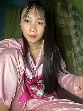 Kim Kelly online show from April 2026 04:44:01 PM