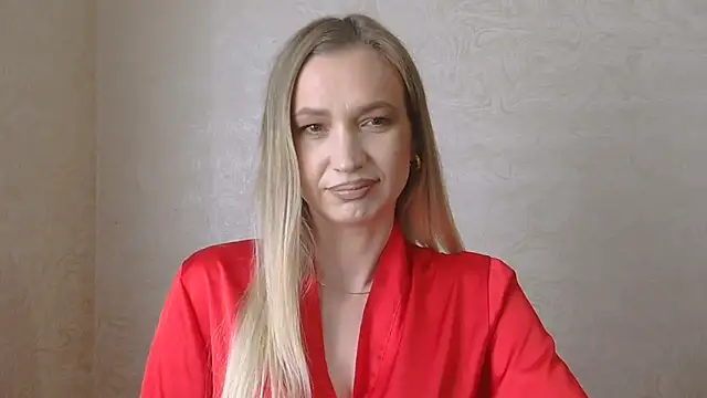 Snapshot of NoirEnigma chatting on May 2026 02:25:02 PM NoirEnigma online show from May 2026 02:25:02 PM