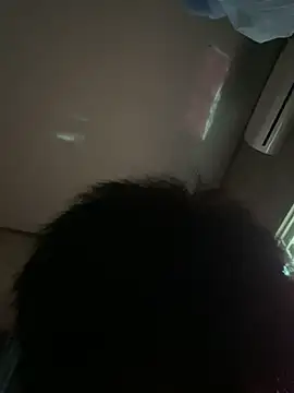 hieudinh0903 online show from April 2026 09:05:01 AM