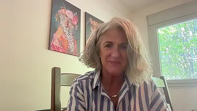 NaughtyMonicaUK online show from May 2026 07:35:01 AM