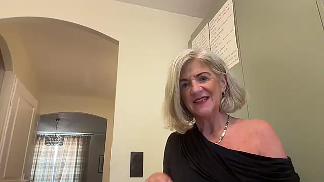 NaughtyMonicaUK online show from May 2026 08:00:01 AM