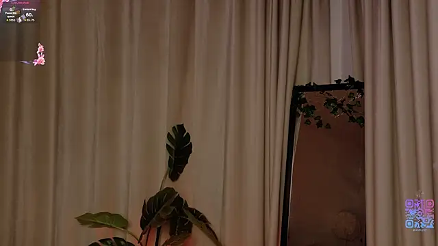 HazelHayesss online show from May 2026 03:19:02 PM