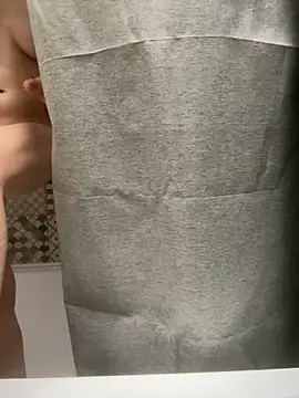 Snapshot of evaprolove chatting on April 2026 12:43:01 PM evaprolove online show from April 2026 12:43:01 PM