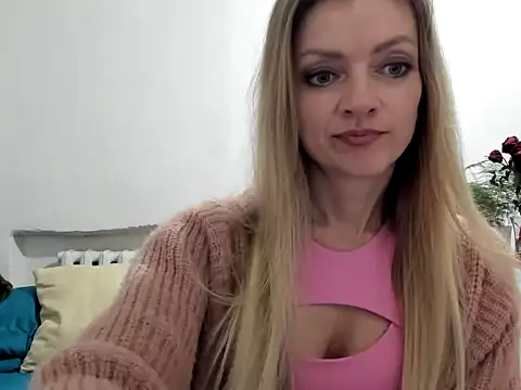 Snapshot of Severina7 chatting on June 2026 07:37:02 PM Severina7 online show from June 2026 07:37:02 PM