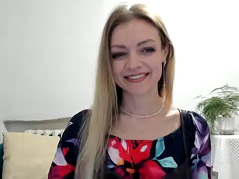 Snapshot of Severina7 chatting on June 2026 06:25:02 PM Severina7 online show from June 2026 06:25:02 PM