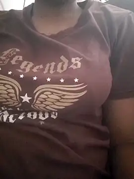 Snapshot of Chathu_Queen_Girl chatting on April 2026 11:16:01 AM Chathu Queen Girl online show from April 2026 11:16:01 AM