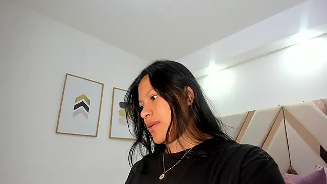 pirlywild online show from July 2026 05:15:02 PM