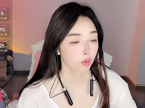 Snapshot of xingyun2026 chatting on April 2026 11:32:01 PM xingyun2026 online show from April 2026 11:32:01 PM