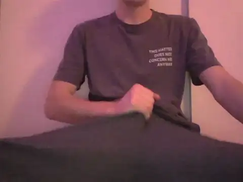 mikeS047 online show from April 2026 06:13:02 PM