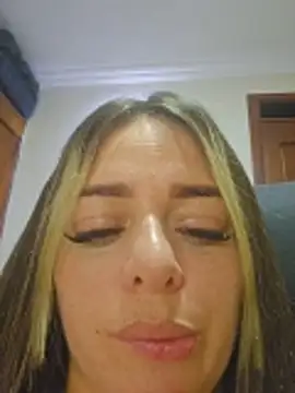 BriannaBunnyy online show from May 2026 05:16:01 AM