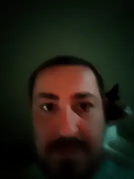 Snapshot of Loulou06123 chatting on April 2026 06:35:01 PM Loulou06123 online show from April 2026 06:35:01 PM