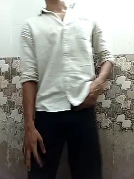 Snapshot of itsmemadhu2019 chatting on May 2026 12:54:01 PM itsmemadhu2019 online show from May 2026 12:54:01 PM