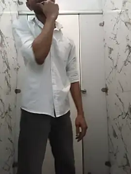 Snapshot of itsmemadhu2019 chatting on May 2026 12:46:02 PM itsmemadhu2019 online show from May 2026 12:46:02 PM