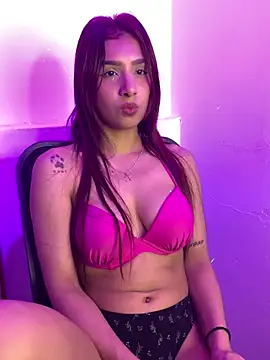 miss carly online show from April 2026 06:03:02 PM