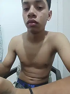 Snapshot of curious_straight_guy chatting on May 2026 08:59:01 PM curious straight guy online show from May 2026 08:59:01 PM
